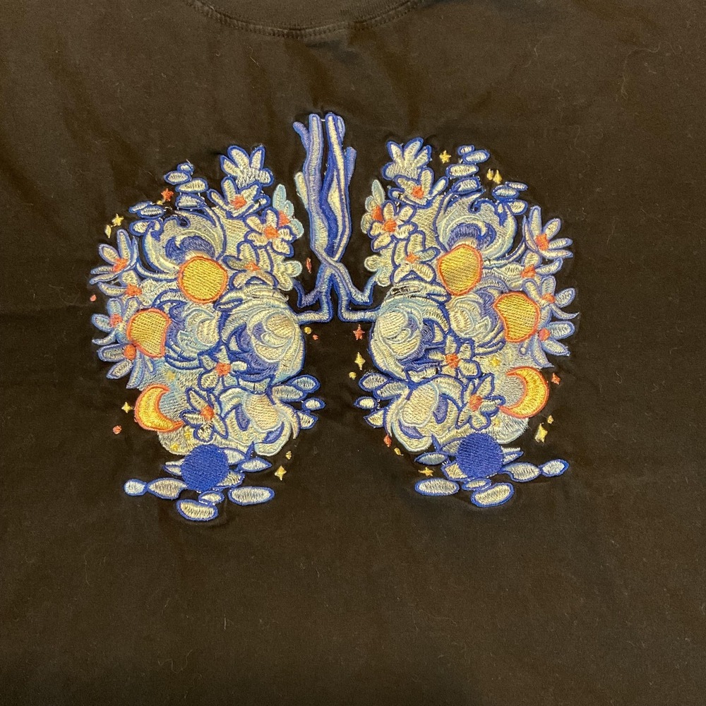 Snow Lattes Shirt Womens 2XL Black Seasonal Allergies Lungs Embroidered Crop Tee